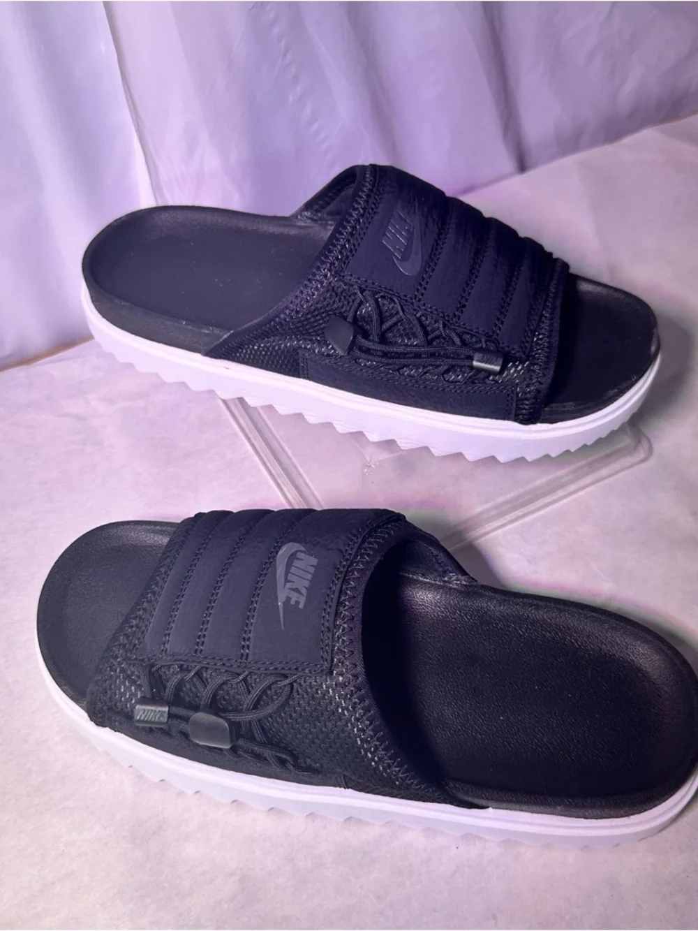 Nike classic black